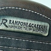 Curved Soprano detail, custodia alto magi